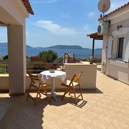 Sea View 4*