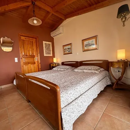 Sea View 4*