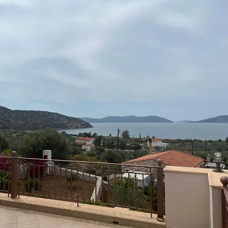 Sea View Ξενοδοχείο 4*